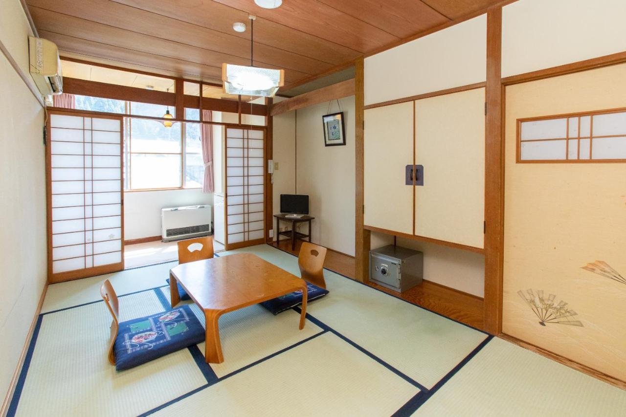 Tabist Hana Hotel Takinoya Aizu-Yanaizu Ngoại thất bức ảnh